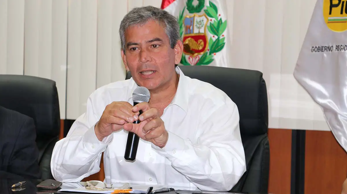 Reynaldo Hilbck: “El futuro del agro piurano está en cien mil hectáreas del desierto” Reynaldo Hilbck: “El futuro del agro piurano está en cien mil hectáreas del desierto”