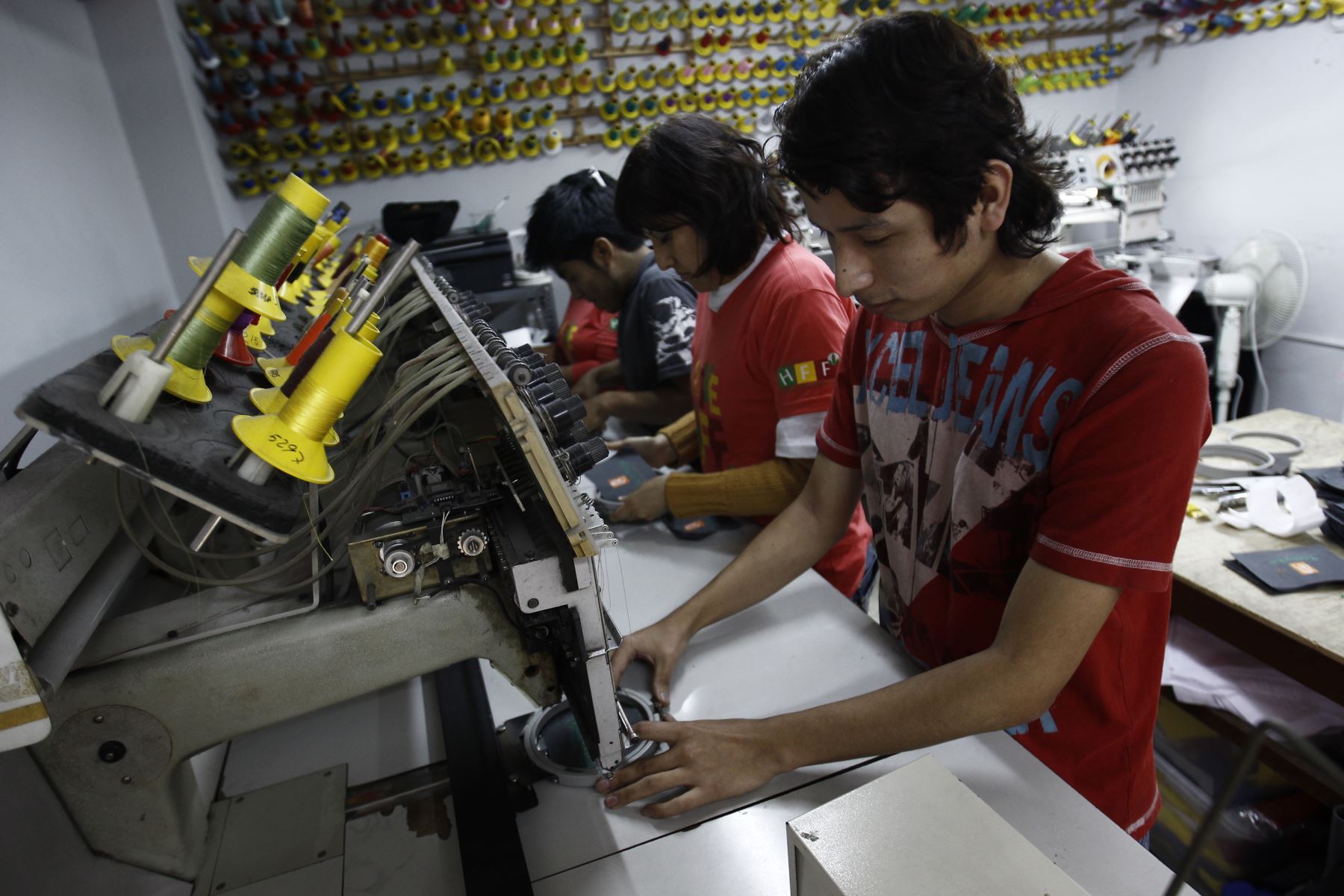Informalidad laboral: cerca de 700 mil liberteños trabajan sin derechos laborales Informalidad laboral: cerca de 700 mil liberteños trabajan sin derechos laborales