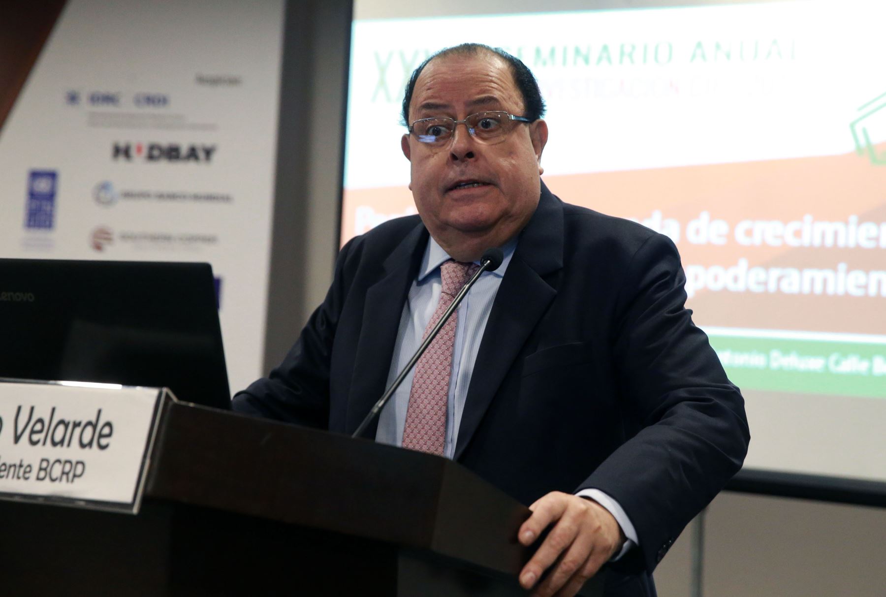 Julio Velarde: Vizcarra no estaba preparado para ser presidente Julio Velarde: Vizcarra no estaba preparado para ser presidente