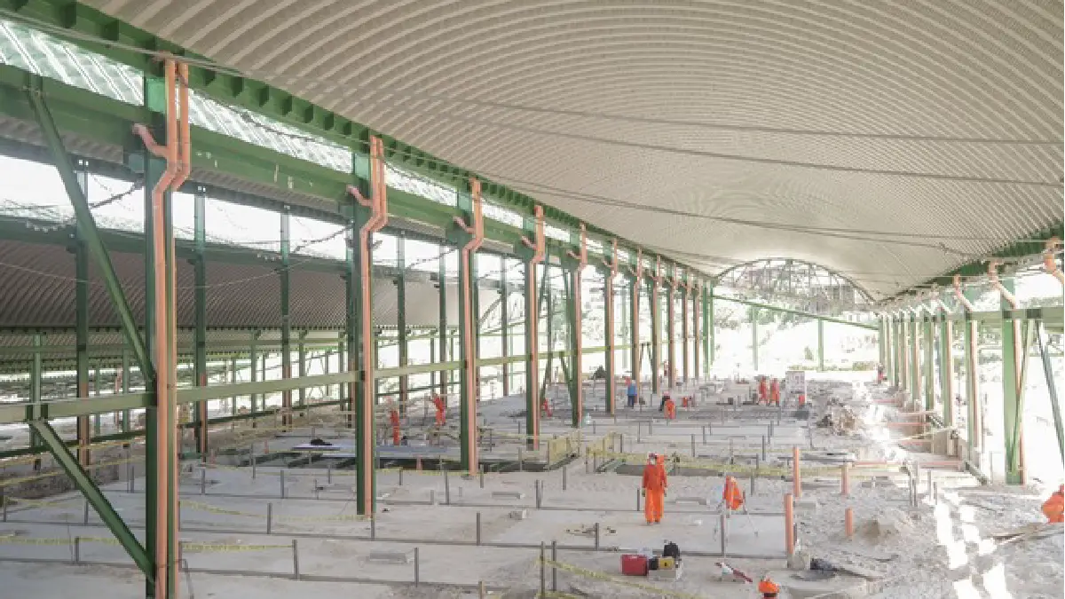 Construcción del gran mercado de Belén, región Loreto.