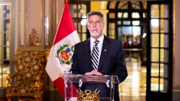 Francisco Sagasti anunció nuevas medidas para combatir el Coronavirus.