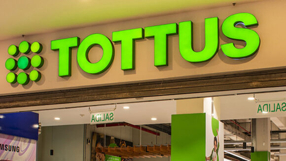 falabella compra tottus