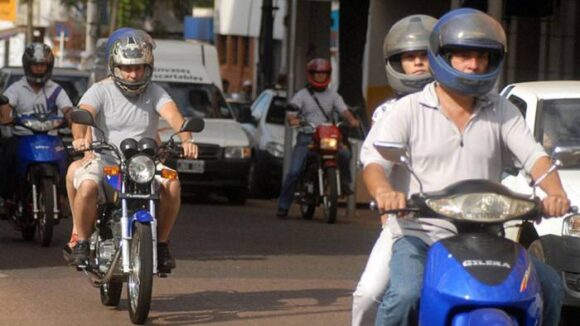 Alza de combustible: conoce cuáles son las motos más ahorradoras en plena crisis