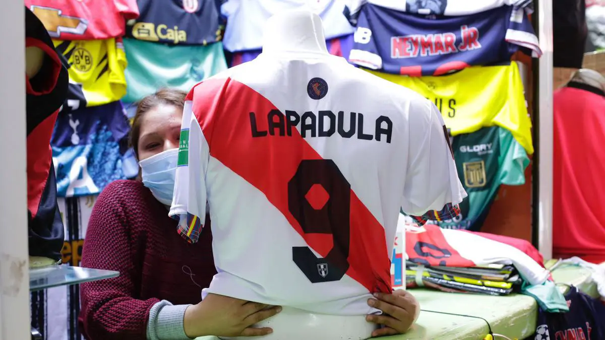 Clasificación de Perú a Qatar 2022 impulsará venta de camisetas de la selección