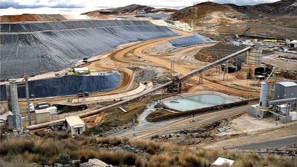 Moquegua y Apurímac