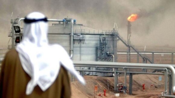 Precio del petróleo vuelve a superar los US$100 luego de que Saudíes no garantizaran mayor producción