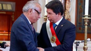 Pedro Castillo y Aníbal Torres lideran lista de los más poderosos del Perú, según IPSOS