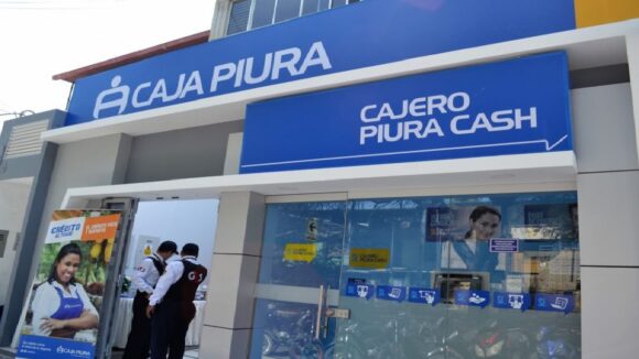 caja piura