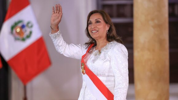 Quién es el esposo de Dina Boluarte
