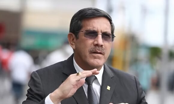 ministro de Defensa Jorge Chávez