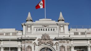 cuántas veces se ha cerrado el Congreso de la República Perú