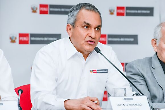 Ministro del Interior Vicente Romero