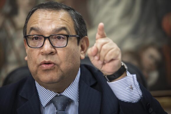 Alberto Otárola armas Bolivia protestas