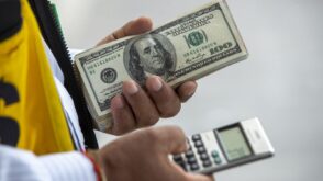 Dólar