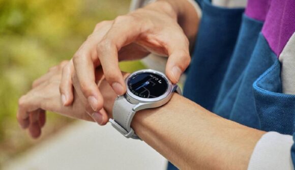 Samsung podría lanzar pronto un reloj inteligente con proyector integrado