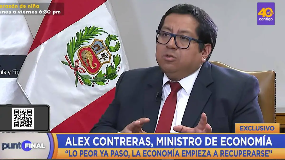 Ministro de Economía Alex Contreras