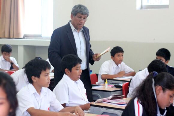 Contratación Docentes 2023