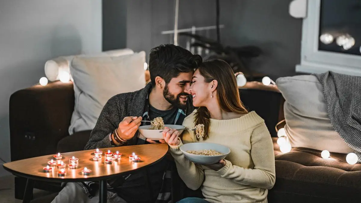 Día de San Valentín 2023: ¿Cómo crear un ambiente romántico en casa?