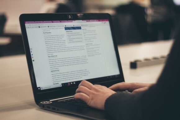 Trabajos en España para peruanos: ¿En dónde y cómo buscar empleo fácilmente?