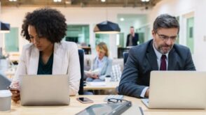 Regreso a la oficina: ¿Cómo la tecnología puede mejorar la productividad?