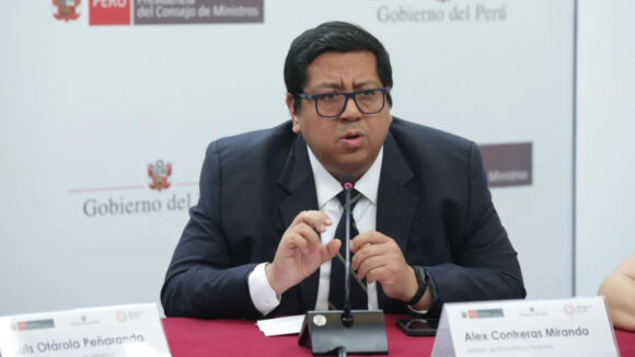 Alex Contreras impulsa MyPerú