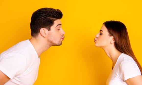 Día del beso: ¿Por qué se celebra el 13 de abril?