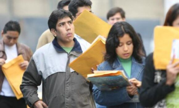 ¿Eres estudiante de Economía? Produce ofrece prácticas con sueldos de S/1,025: ¿Cómo postular?