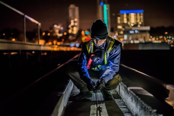 trabajo de noche cuánto pagan