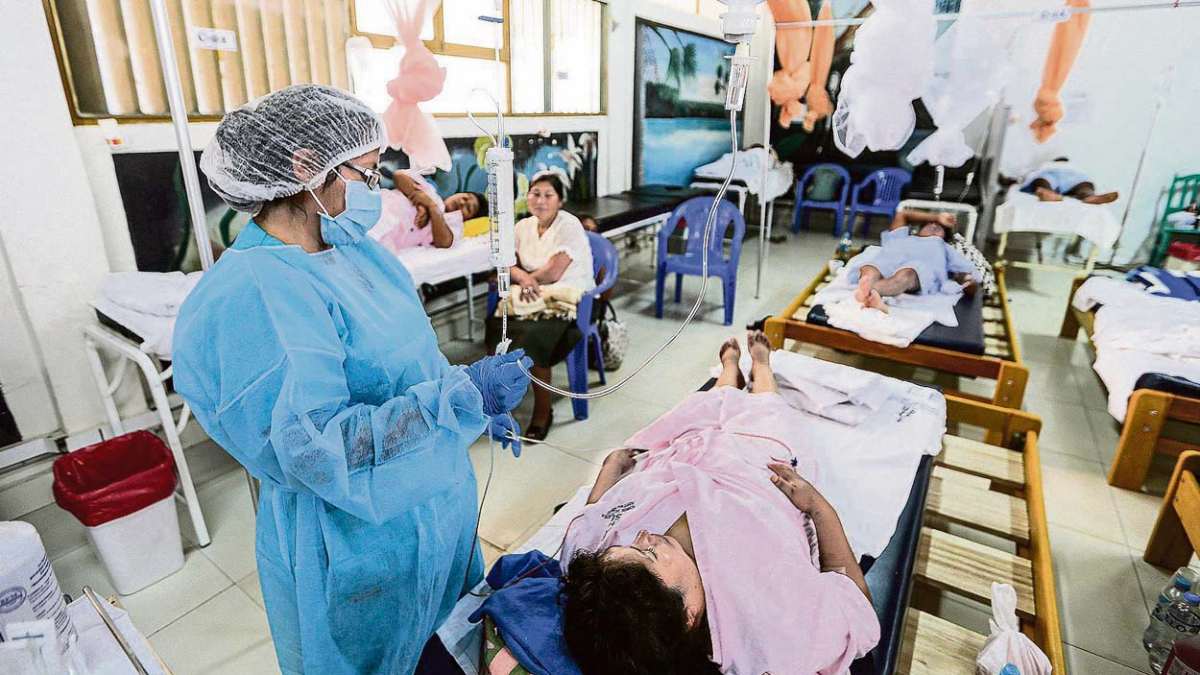 MEF transfiere S/34 millones al Minsa para combatir brotes de dengue