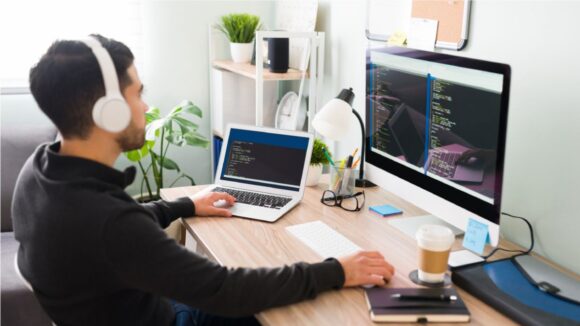 Trabajo remoto: Conoce estas plataformas para laborar a distancia y ganar en dólares