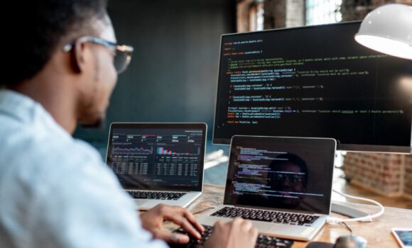 ¿No eres programador? Conoce las 5 certificaciones de Google para trabajar en el sector tecnológico