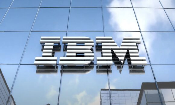 IBM considera sustituir a casi 8 mil empleados por inteligencia artificial
