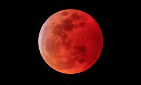 Eclipse Lunar hoy: ¿A qué hora y en dónde verlo?
