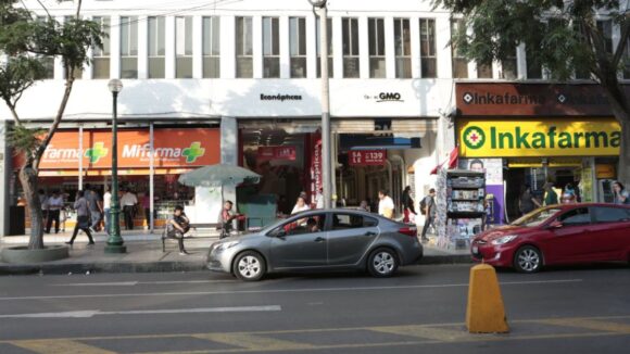 ¿Por qué los negocios del mismo rubro están todos juntos?