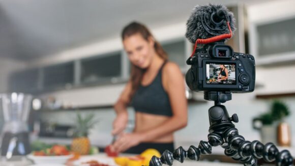 La carrera de Youtuber se vuelve la más deseada por los peruanos: ¿Cómo ganar dinero con esta plataforma?