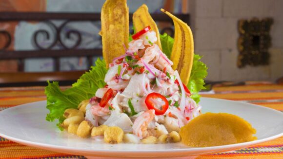 ¿Ceviche o cebiche? Esto dice la RAE sobre cómo debe escribirse