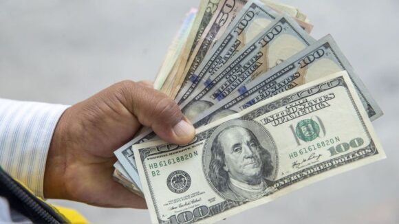 Dólar en Perú cierra día a la baja y se cotiza en S/3.63 hoy, 19 de junio