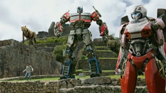 transformers saludo en quechua
