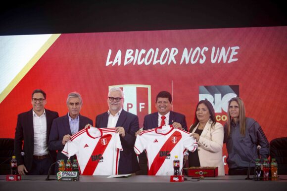 Aje se suma como sponsor de la selección peruana.