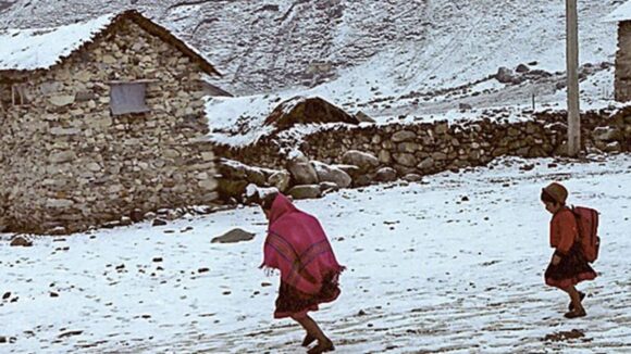 ¿Cómo adaptar las viviendas para combatir el frío del altiplano?