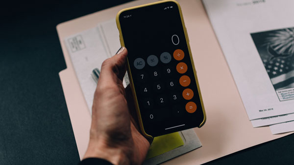 Iphone con app de calculadora