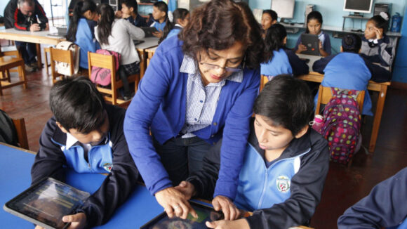 Doble asignación para los profesores