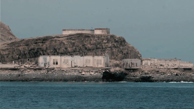 Congreso quiere reabrir 'El Frontón': ¿Por qué se cerró este penal de ...