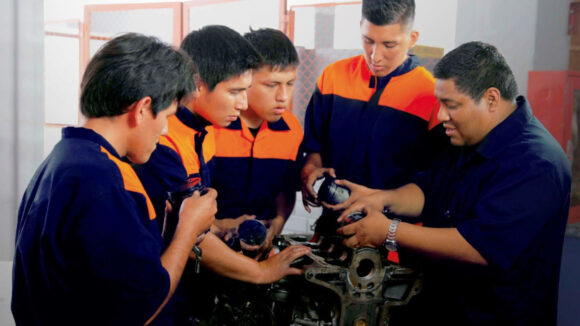 Formación técnica para 4° y 5° de secundaria