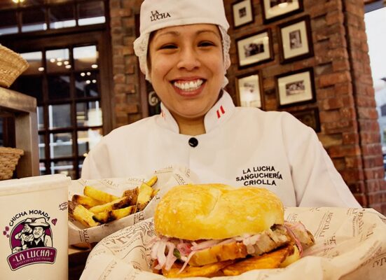 La Lucha Sanguchería - restaurante
