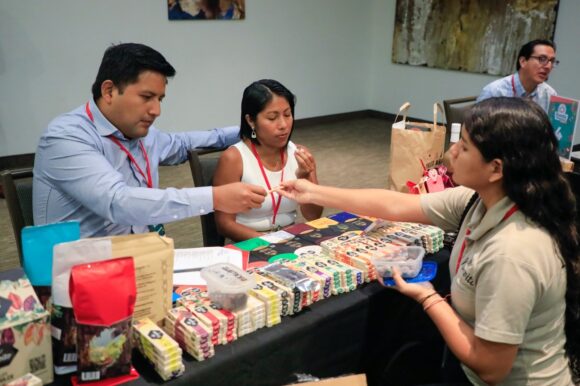 Produce impulsa a mipymes peruanas