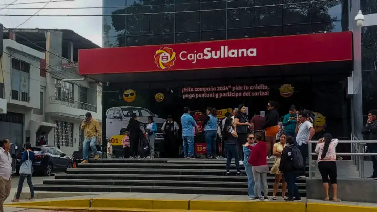 Caja sullana trabajadores