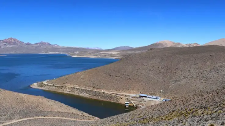 Nueva represa en el rio tambo