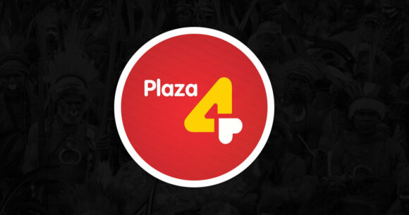 Logotipo Plaza Quattro 4