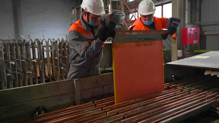 producción de cobre disminuyó